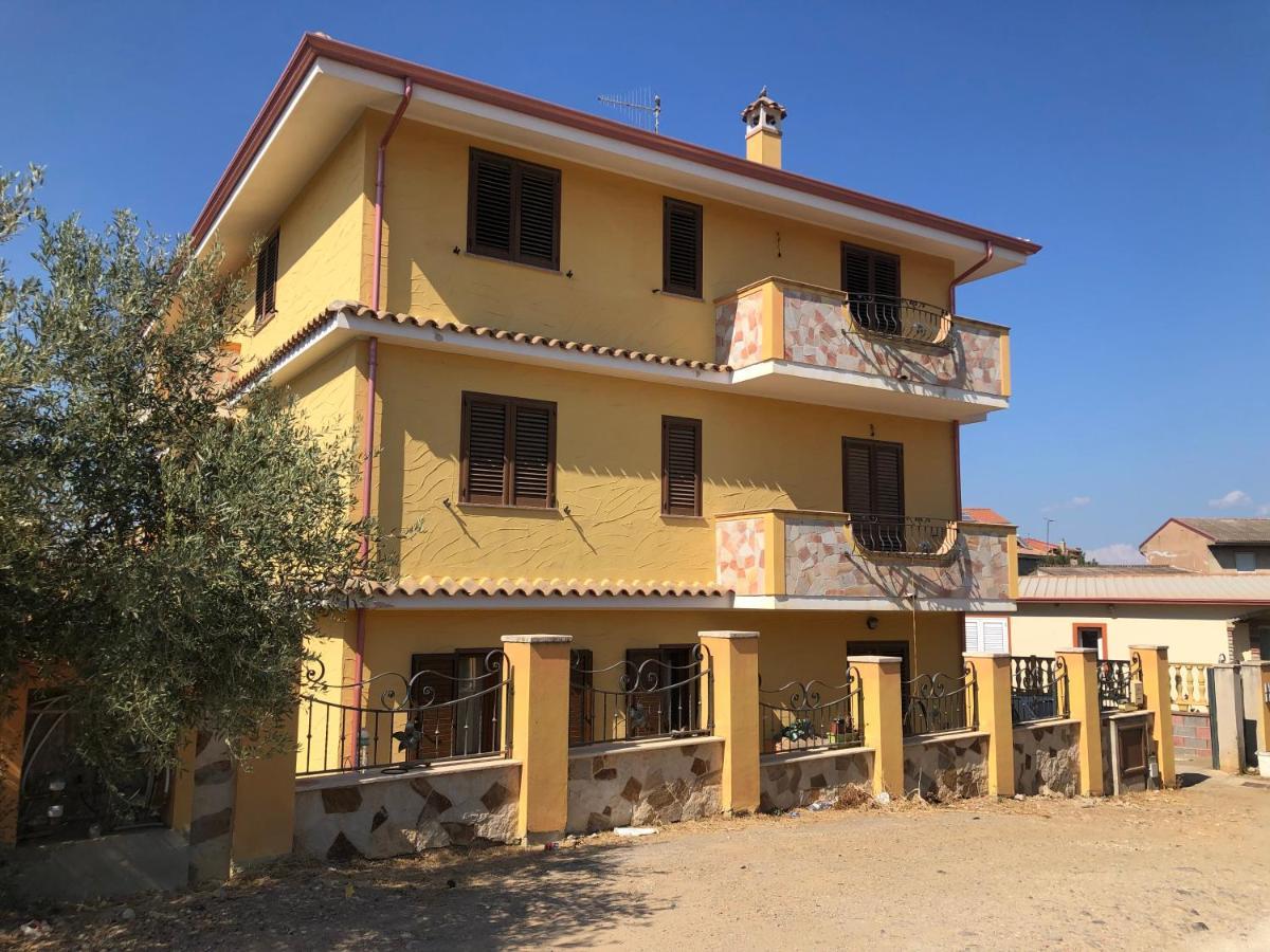 Casa Vacanze Al Parco Apartment Giba Exterior photo